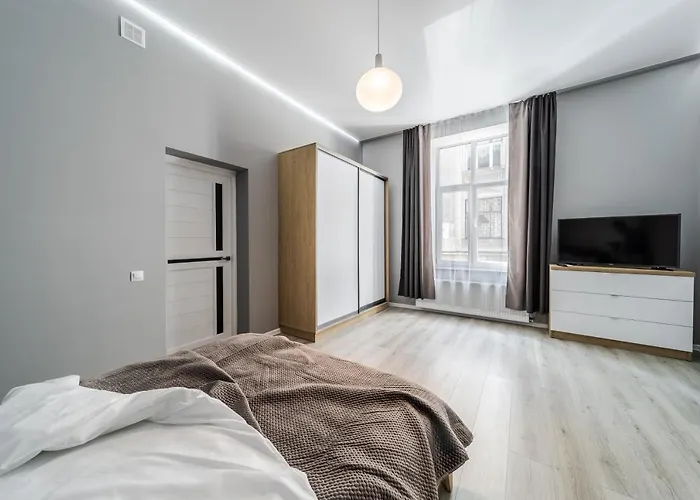 Inshiapartments On Popovycha Str 2