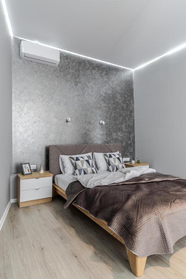 Inshiapartments On Popovycha Str 2 利沃夫